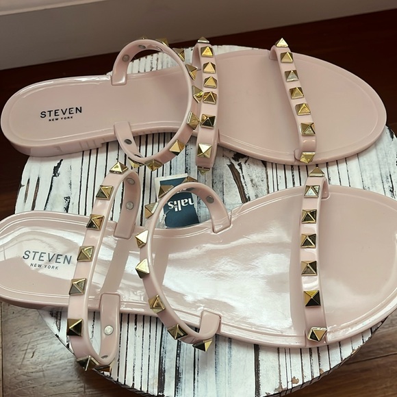 STEVEN NEW YORK Studded Sandal Women’s Size 8 Nude And Gold Slides - Picture 1 of 4